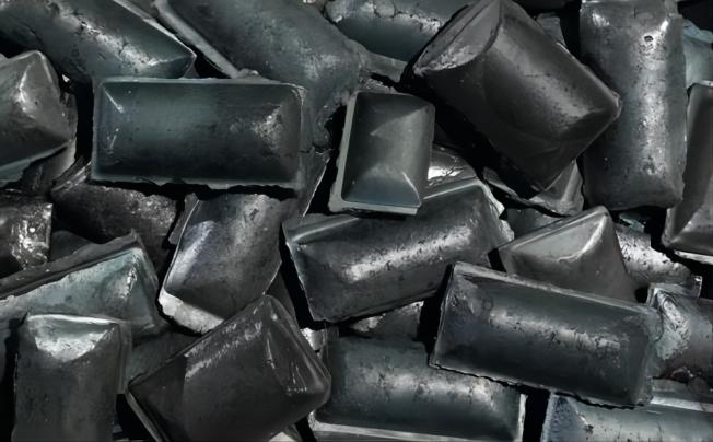 Silicon Briquette